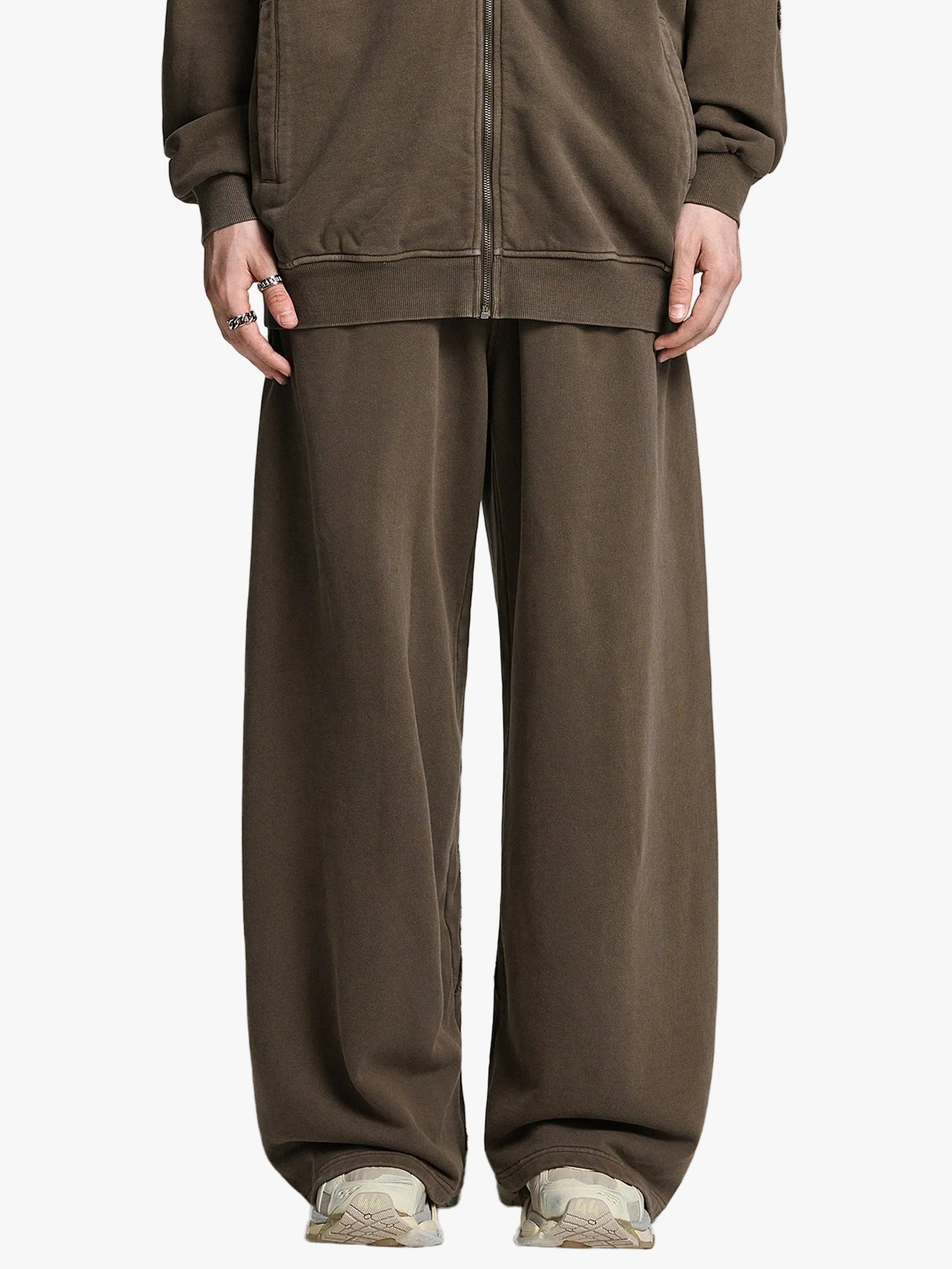 Valvera Basics Snow Washed Tape Raw Edge Sweatpants - Valvera