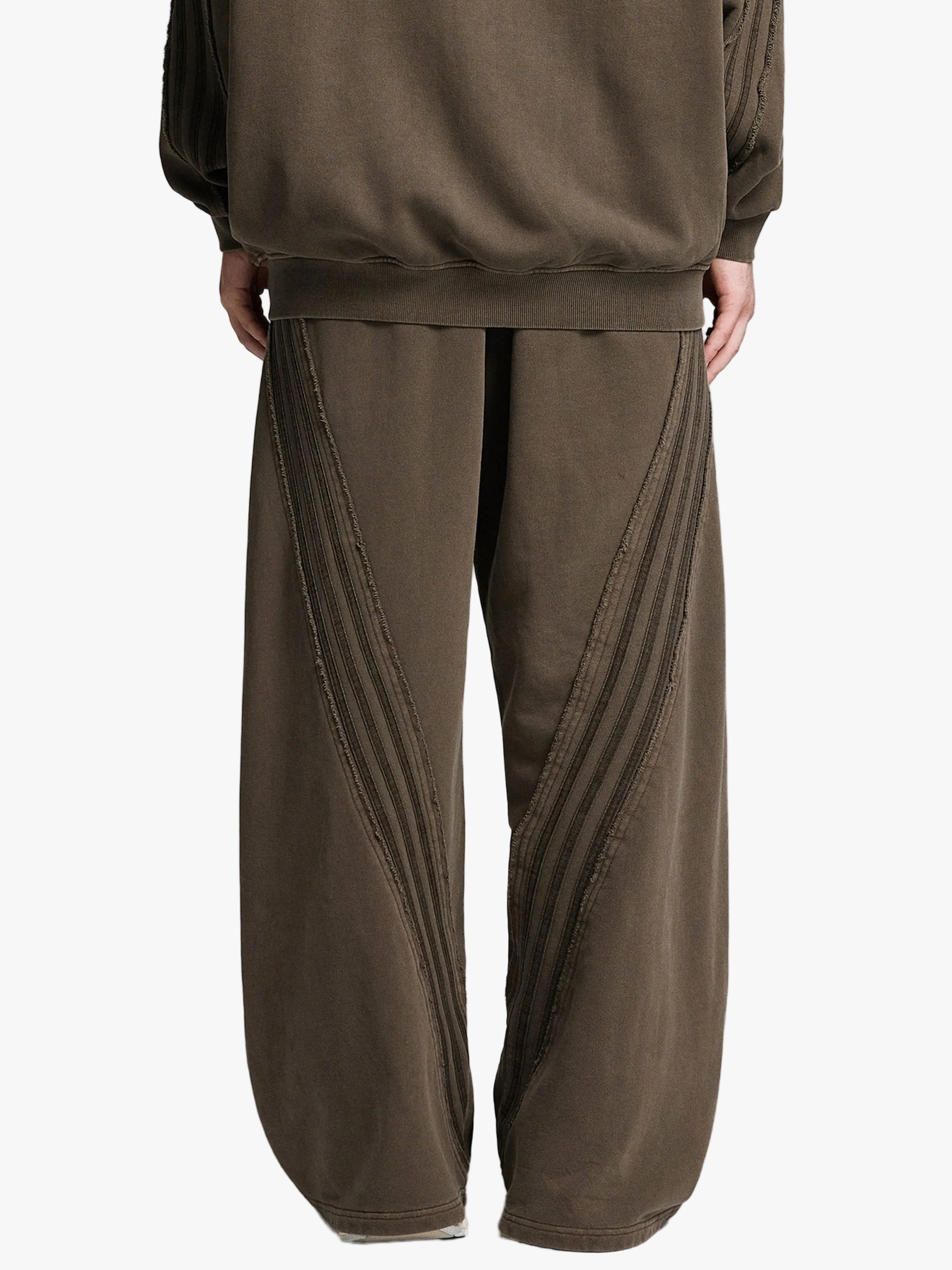 Valvera Basics Snow Washed Tape Raw Edge Sweatpants - Valvera